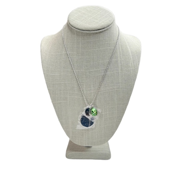 New Silver Tone Charm Pendant “She Believed She Could So She Did” Necklace - Picture 2 of 8